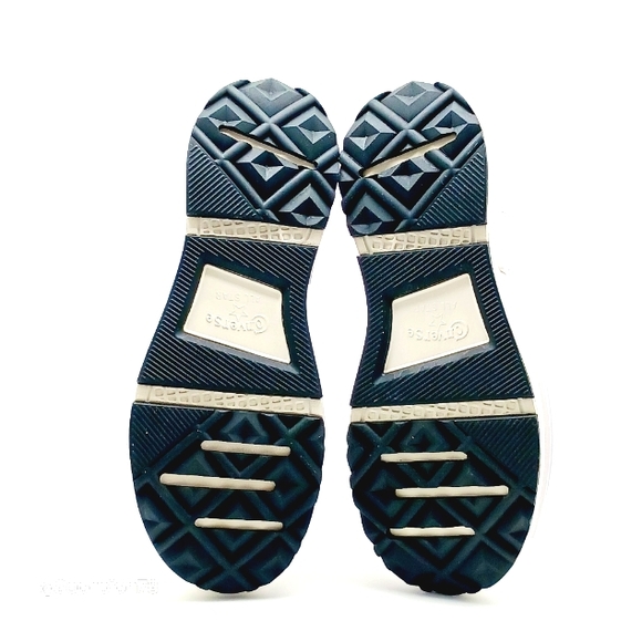 Converse Run Star Legacy Platform Shoes Size 6 for Women - Picture 8 of 10